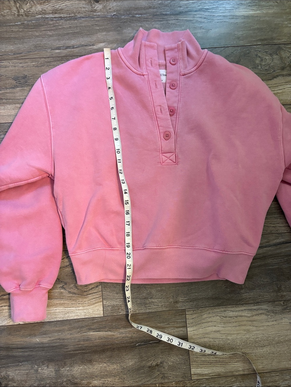 Wilfred Free Pink Cropped Sweatshirt Size 2 | Cozy Pullover

⸻ - Picture 8 of 8